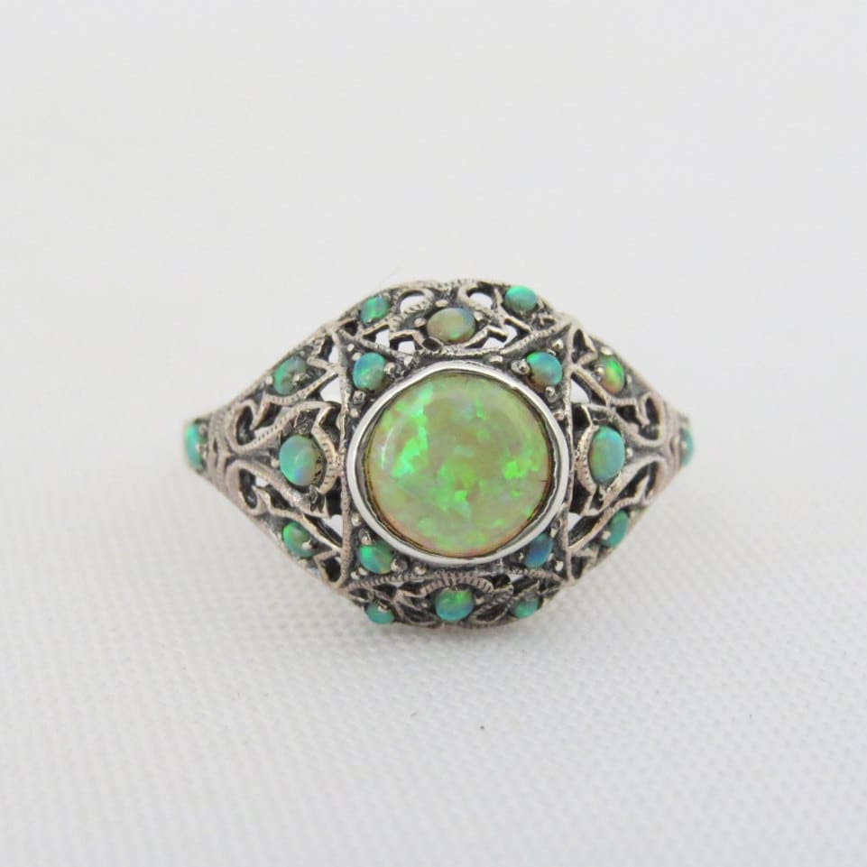 Vintage Sterling Silber Grüner Opal Filigraner Ring Größe 10 von wandajewelry2013