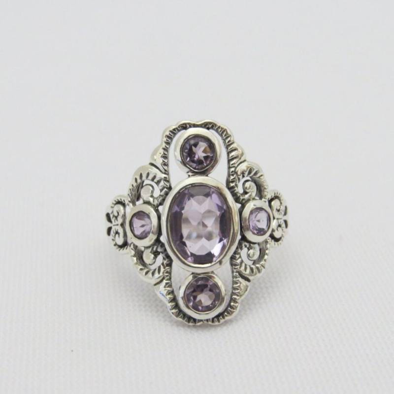 Vintage Sterling Silber Natürliche Amethyst Filigree Ring von wandajewelry2013