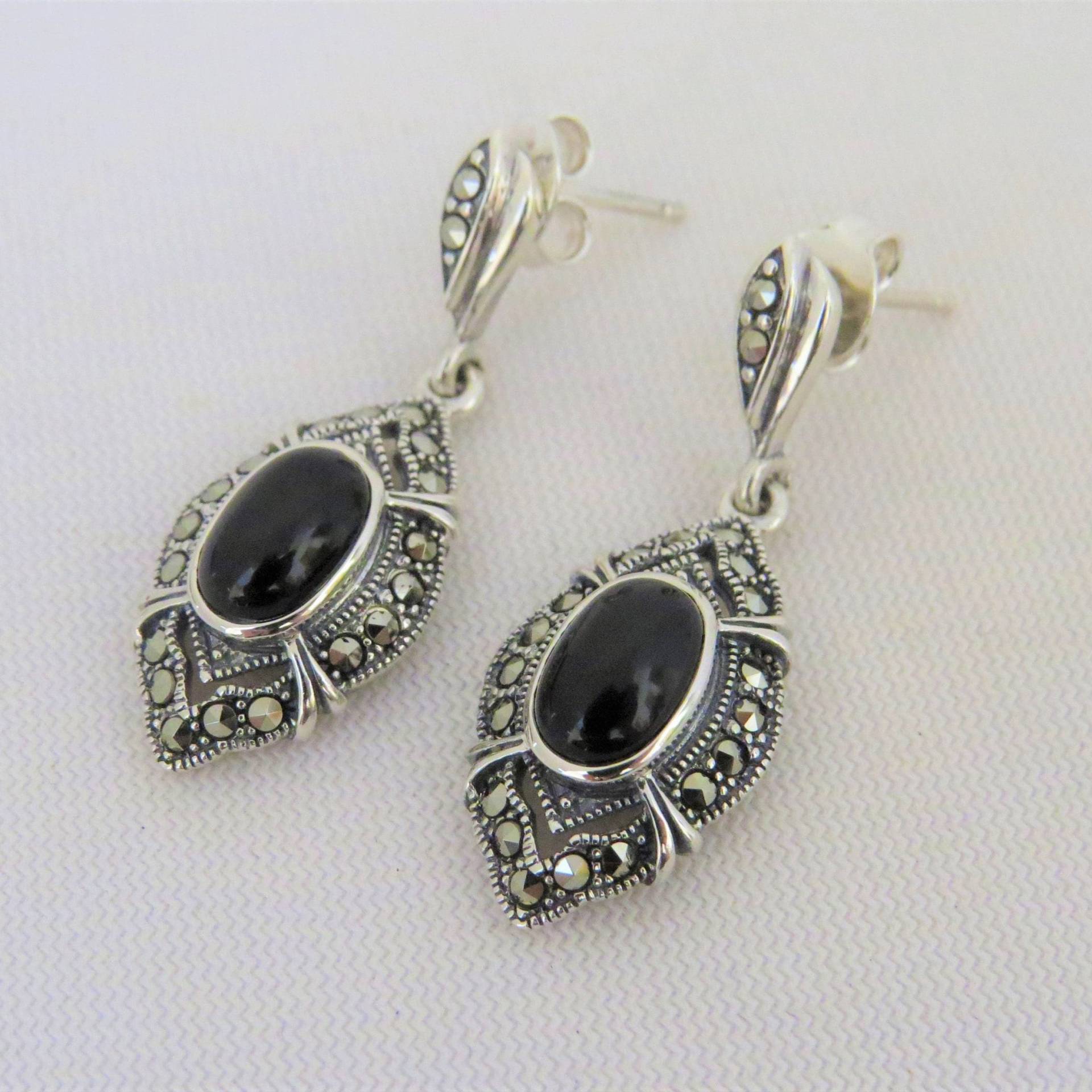 Vintage Sterling Silber Oval Schwarz Onyx & Markasit Ohrringe von wandajewelry2013