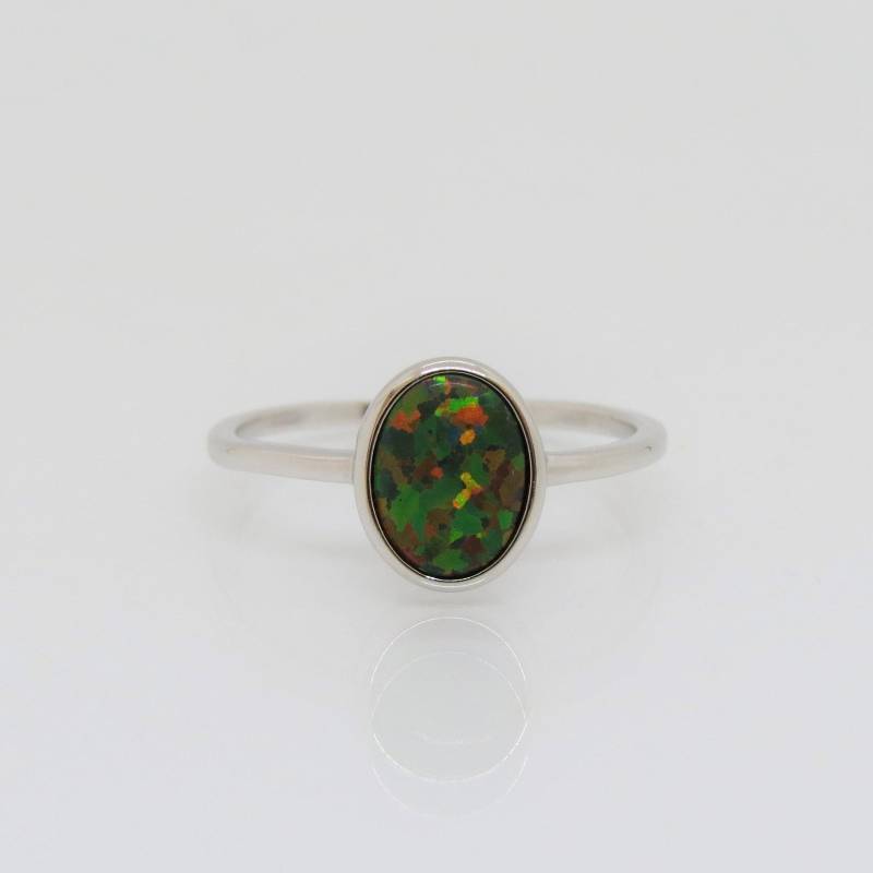 Vintage Sterling Silber Oval Black Opal Ring Größe 7 von wandajewelry2013