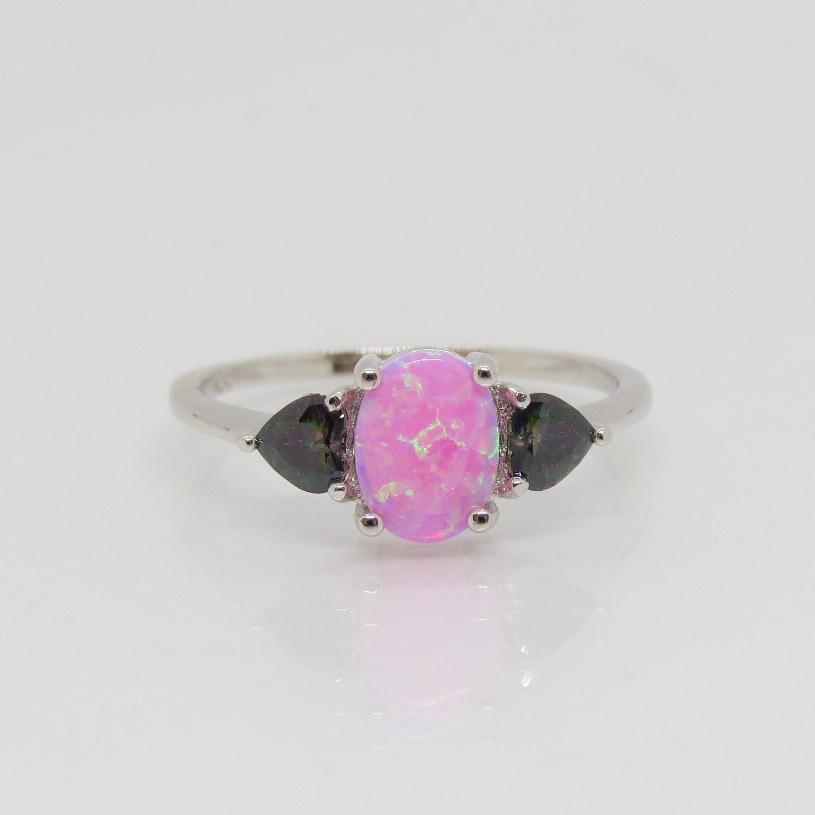 Vintage Sterling Silber Pink Opal & Mystic Topas Ring Größe 8 von wandajewelry2013
