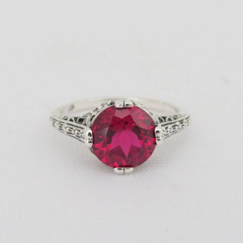 Vintage Sterling Silber Red Rubin Blume Filigran Ring Größe 7 von wandajewelry2013