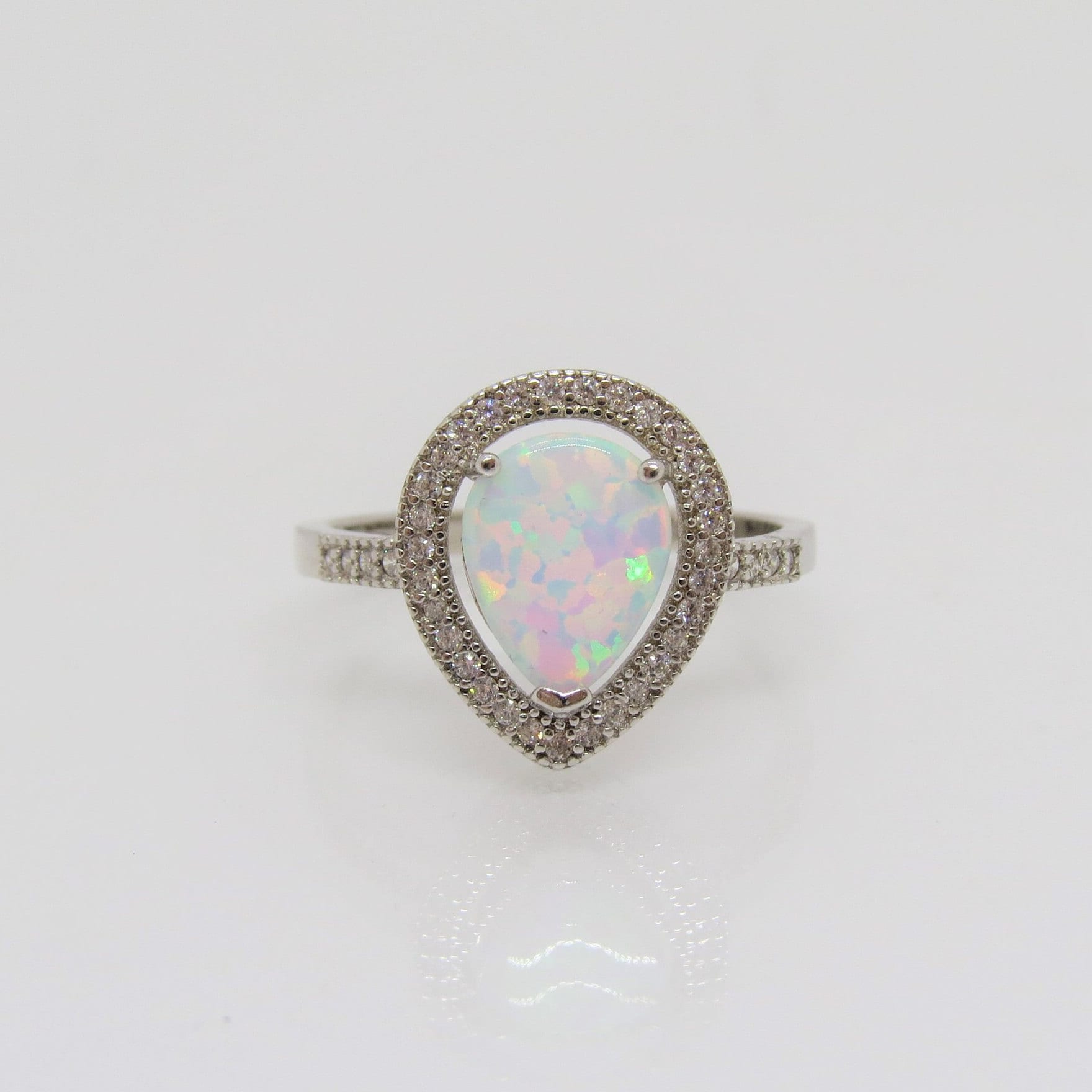 Vintage Sterling Silber Ring Mit Weißer Opal & Topas Halo Größe 7 von wandajewelry2013