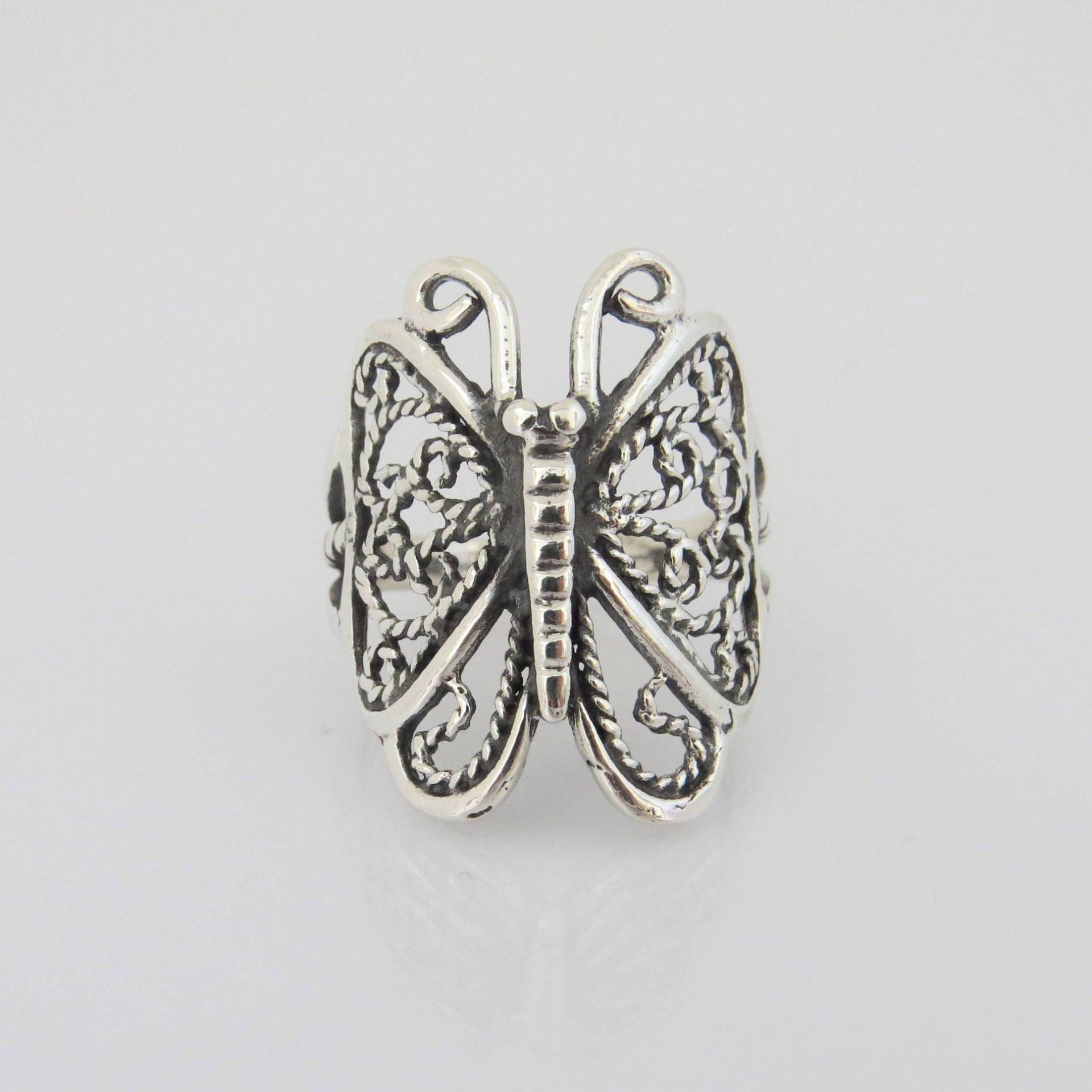Vintage Sterling Silber Schmetterling Filigran Ring Größe 7 von wandajewelry2013
