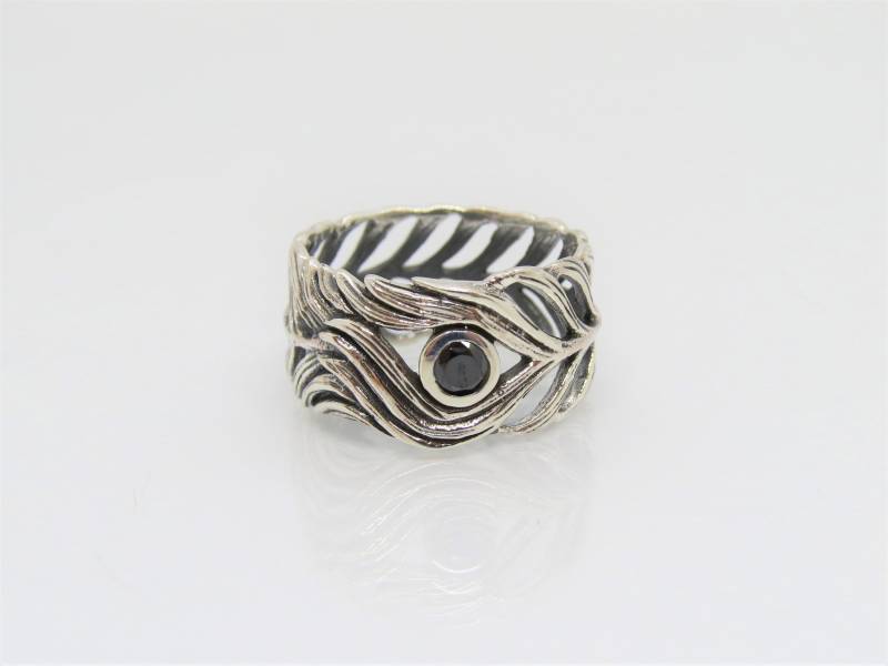 Vintage Sterling Silber Schwarz Saphir Auge Band Ring Größe 7 von wandajewelry2013