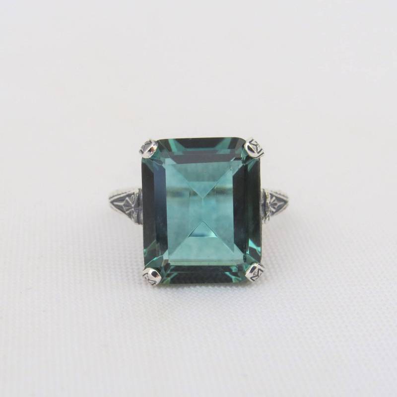 Vintage Sterling Silber Smaragd Filigraner Ring Größe 7 von wandajewelry2013