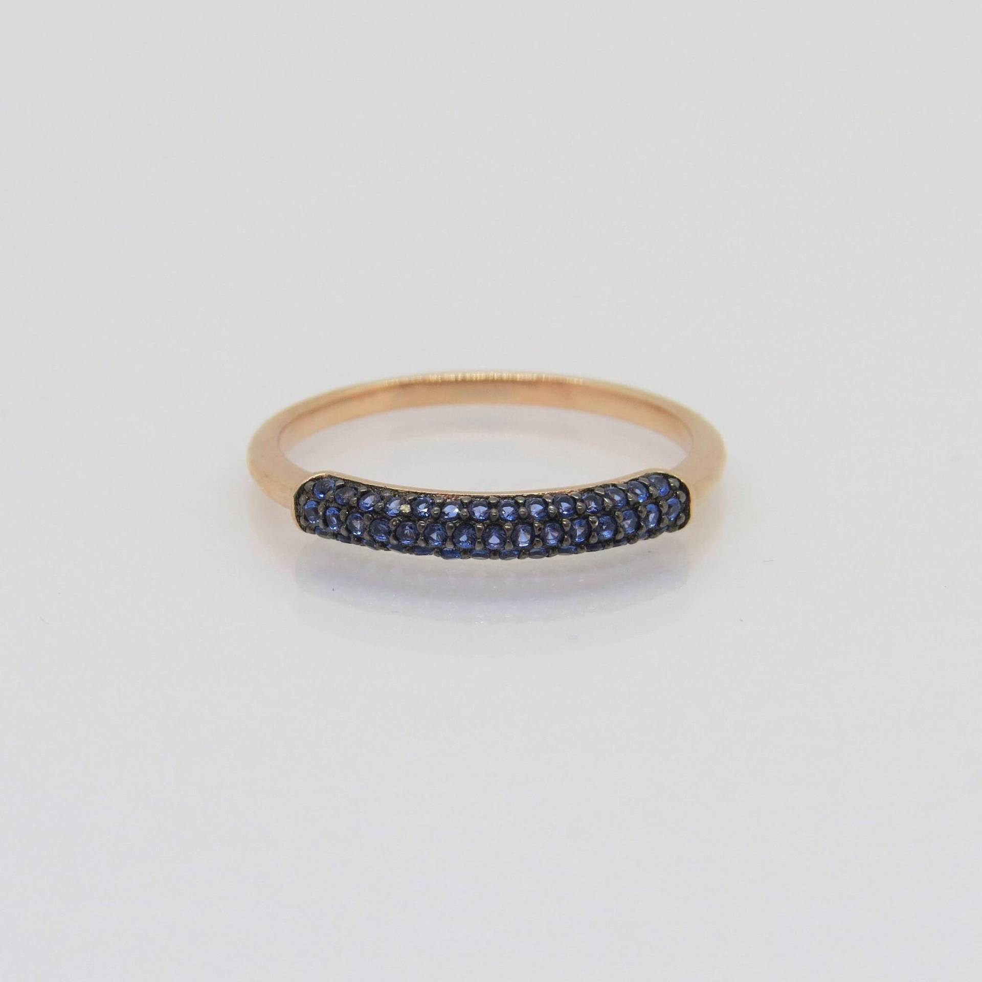 Vintage Sterling Silber Vergoldet Rose Gold Blau Saphir Pave Ring Größe 7 von wandajewelry2013