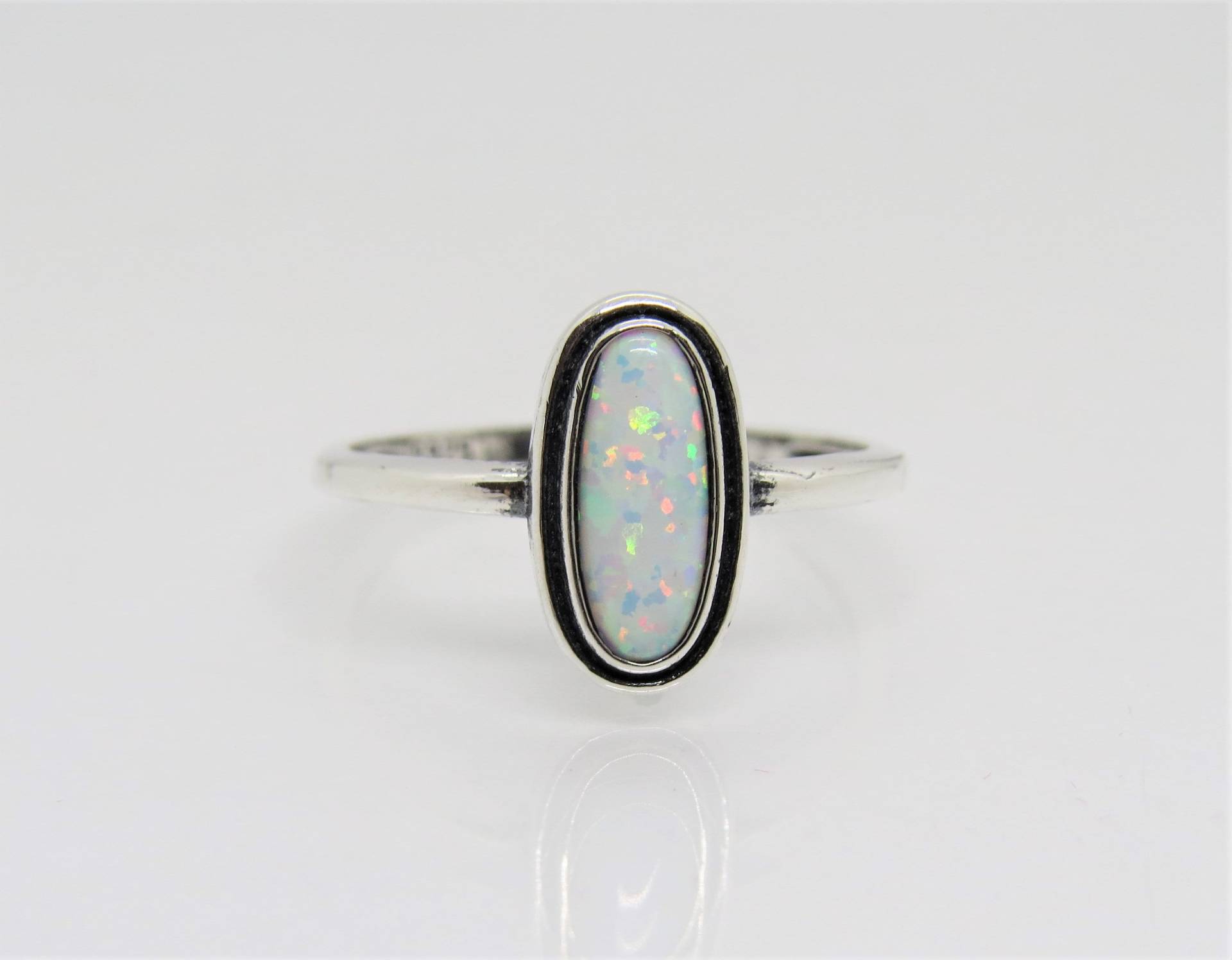 Vintage Sterling Silber Weiß Opal Ring Gr. 7 von wandajewelry2013