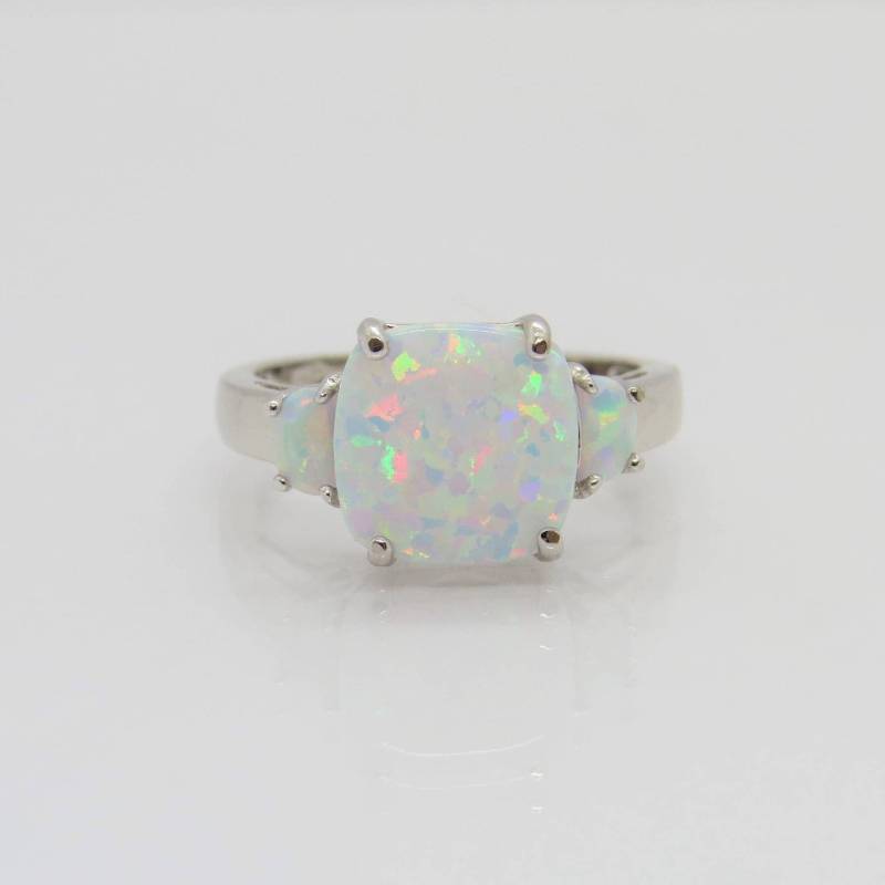 Vintage Sterling Silber Weiß Opal Drei Stein Ring Größe 6 von wandajewelry2013