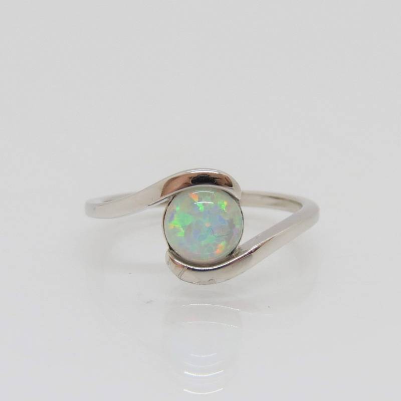 Vintage Sterling Silber Weißer Opal Ring Größe 7 von wandajewelry2013