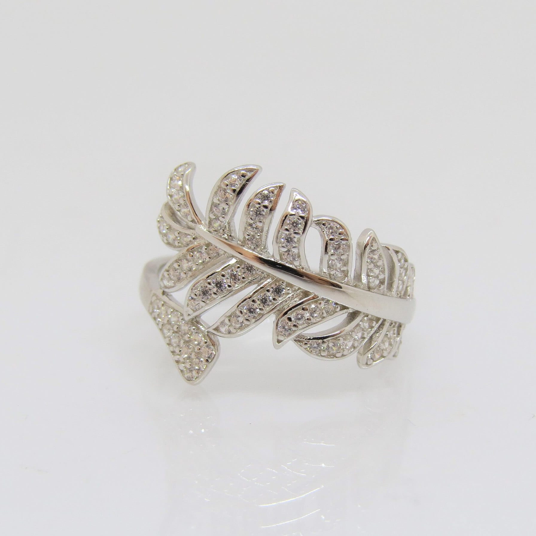 Vintage Sterling Silber Weißer Topas Blatt Ring Größe 5 von wandajewelry2013