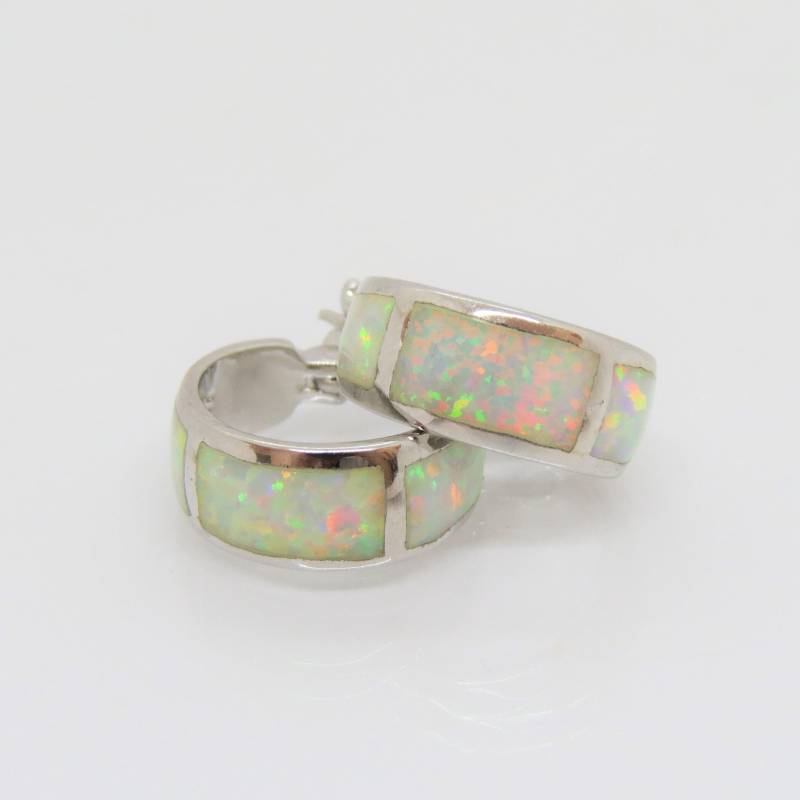 Vintage Sterling Silber White Opal Creolen von wandajewelry2013