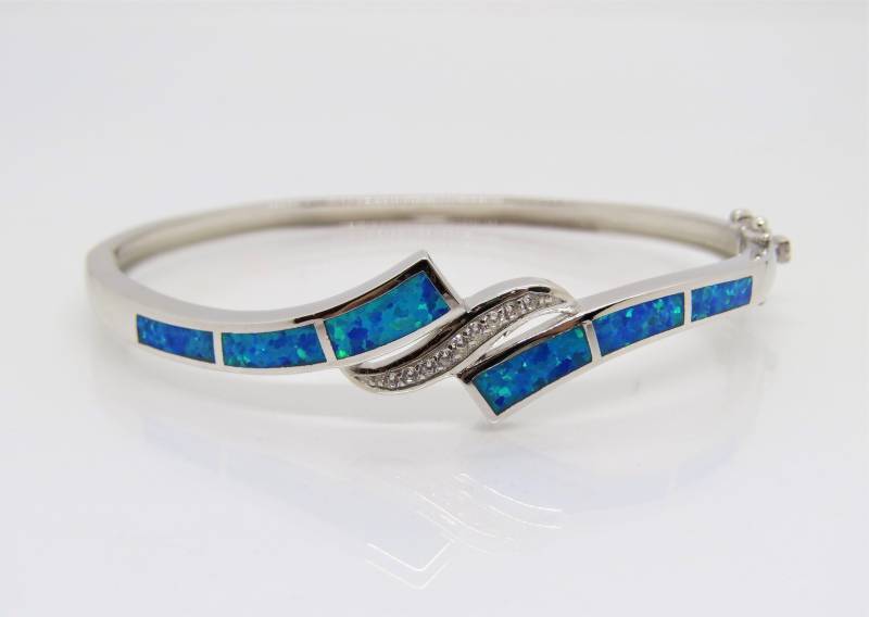 sterling Silber Blauer Opal & Weißer Topas Oval Armreif Armband 7 1/2 "' von wandajewelry2013