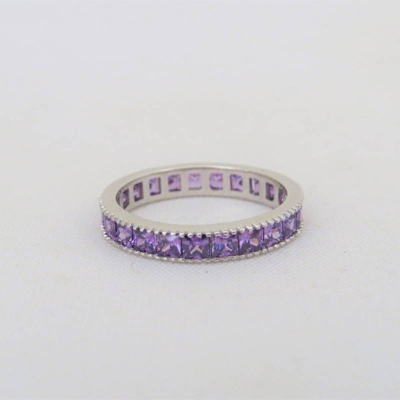 sterling Silber Princess Cut Amethyst Bandring Größe 7 von wandajewelry2013