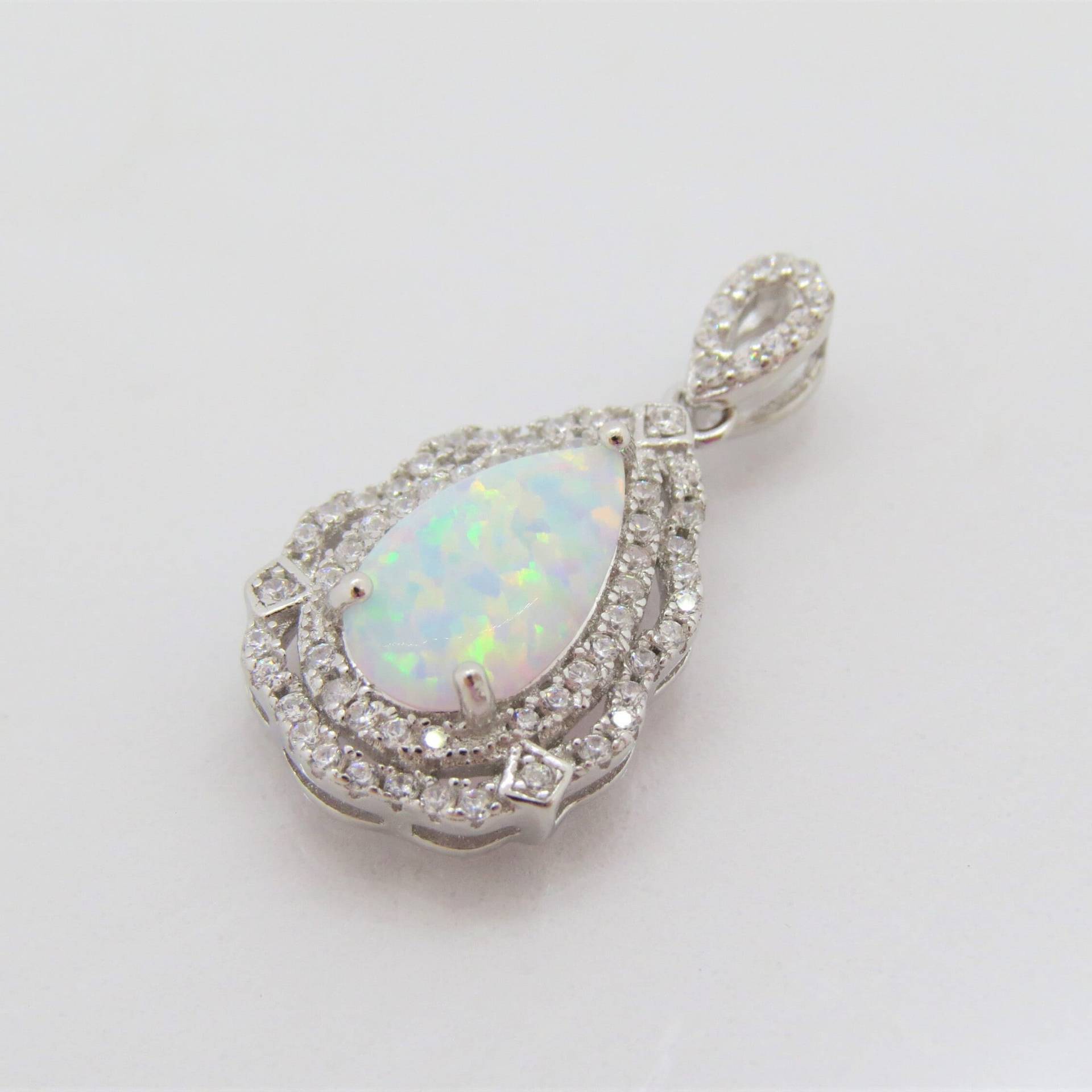 sterling Silber Tropfen Weißer Opal & Topas Anhänger von wandajewelry2013