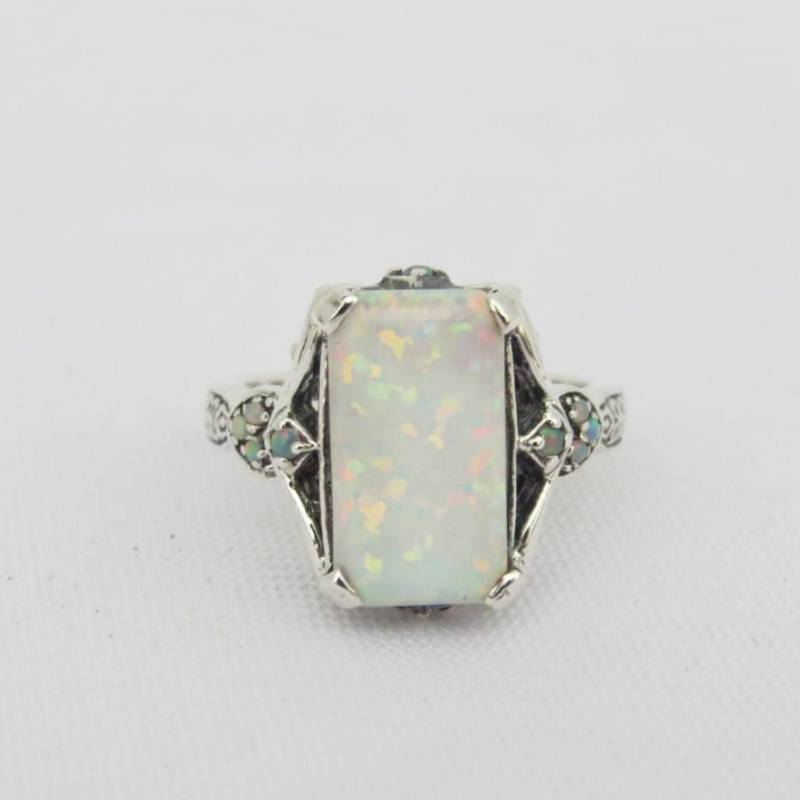 sterling Silber Weiß Opal Ring von wandajewelry2013