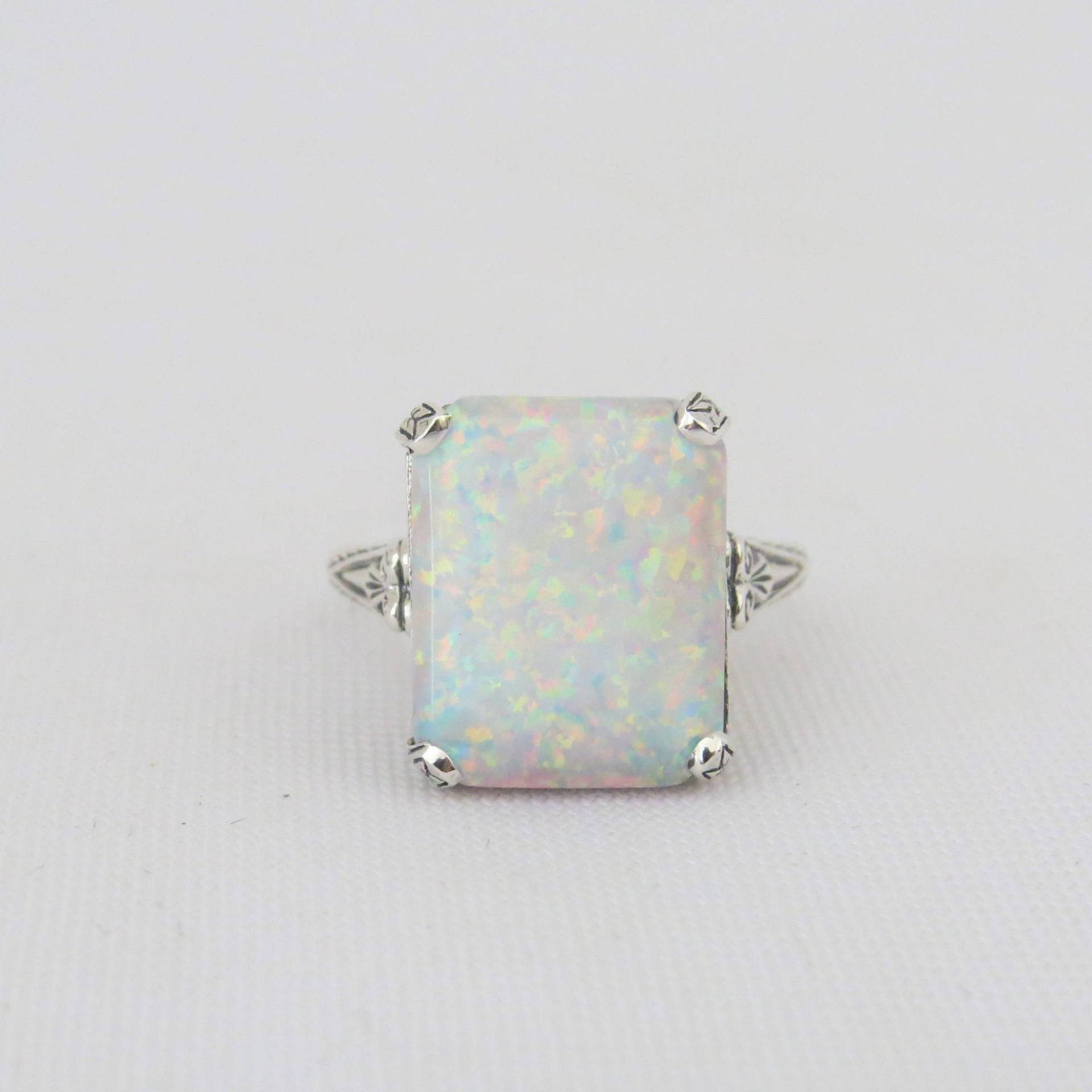 sterling Silber Weißer Opal Filigraner Ring Größe 6 von wandajewelry2013