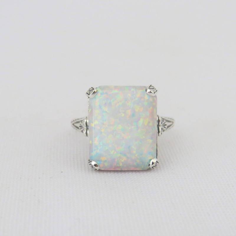 sterling Silber Weißer Opal Filigraner Ring Größe 6 von wandajewelry2013