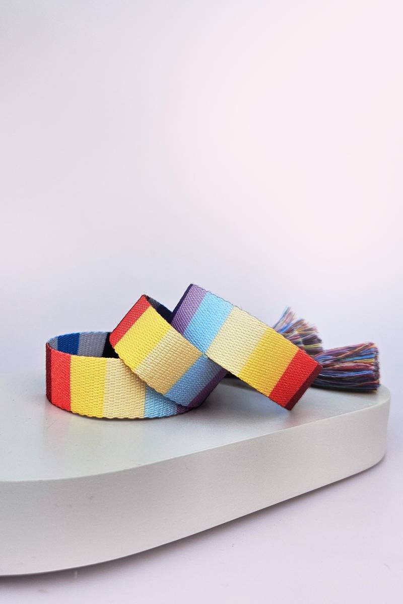 Besticktes Statement Canvas Armband Regenbogen Farben Webarmband Love Is All Festivalarmband Im Bohostil Freundschaftsarmband Besticktes Statement Canvas Armband Regenbogen Farben Webarmband Love Is All Festivalarmband Im Bohostil Freundschaftsarmband von wanilaShop