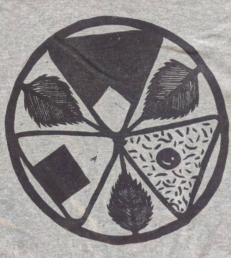 Mussubi Mon Linoldruck Hemd Mussubi Mon Linoldruck Hemd von wasabipress