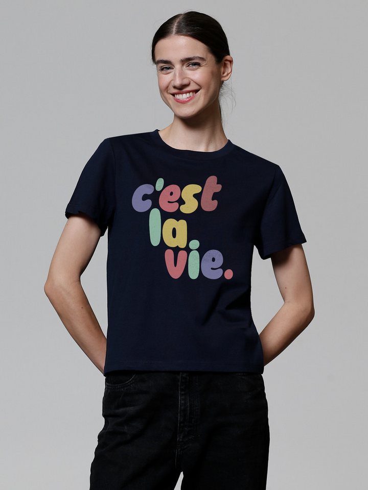 wat? Apparel T-Shirt c'est la vie wat? Apparel T-Shirt c'est la vie von wat? Apparel