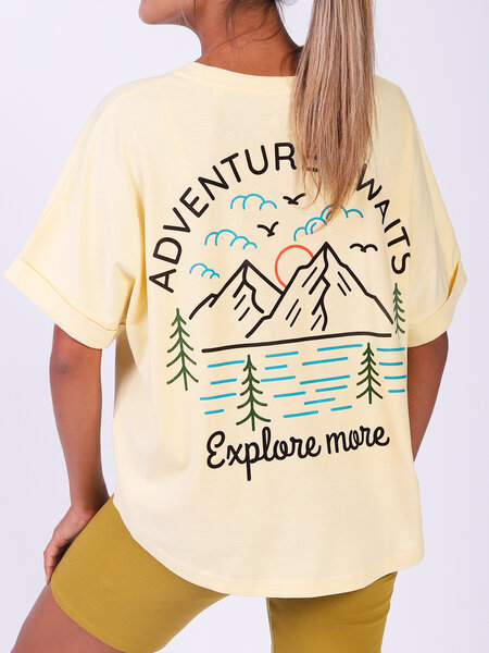 watapparel Oversize T-Shirt Frauen Adventure awaits von watapparel