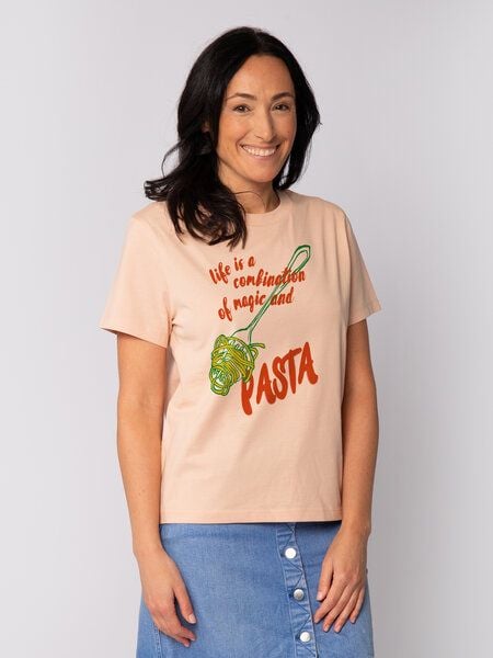 watapparel T-Shirt Frauen Magic and pasta von watapparel