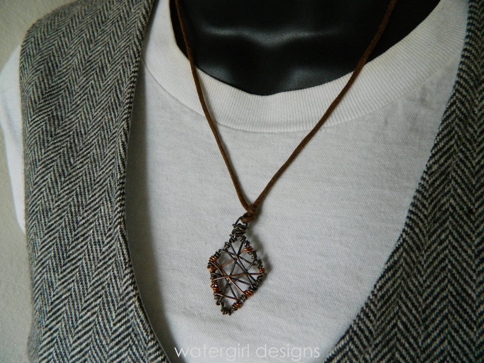 Herren Stahl Und Kupfer Anhänger Auf Baumwollkordel von watergirldesigns