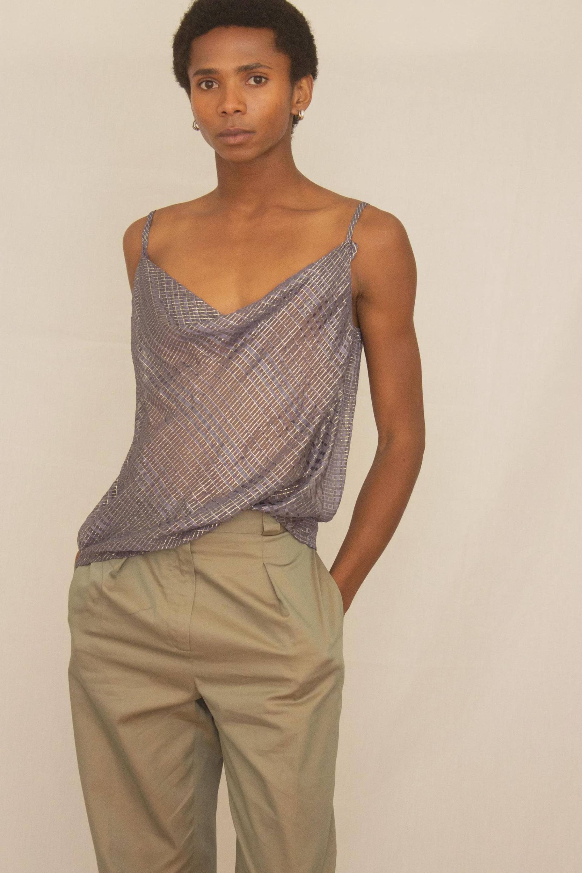 Anfang 1980Er Jahre Onyx Seide Chiffon Und Lurex Leibchen in Denim Blau von waywardcollection