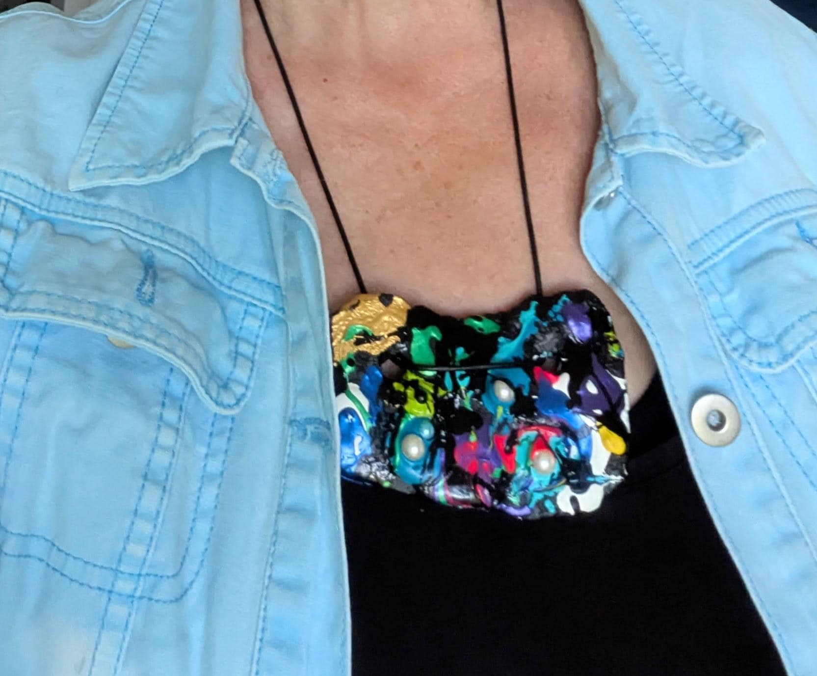 001 Kunst Am Hals Bunte, Leichte, Leuchtende, Unikat Anhänger Ein Hingucker Als Halskette Und Ausgefallenes Geschenk. Original Art To Wear 001 Kunst Am Hals Bunte, Leichte, Leuchtende, Unikat Anhänger Ein Hingucker Als Halskette Und Ausgefallenes Geschenk. Original Art To Wear von wearablecolours