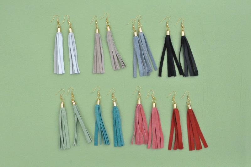 Quastenohrringe Aus Recyceltem Leder, Mit Ohrhaken Vergoldetem Messing Oder 925 Silber, Handgemachte Unikate, Statement Pieces von wearcircles