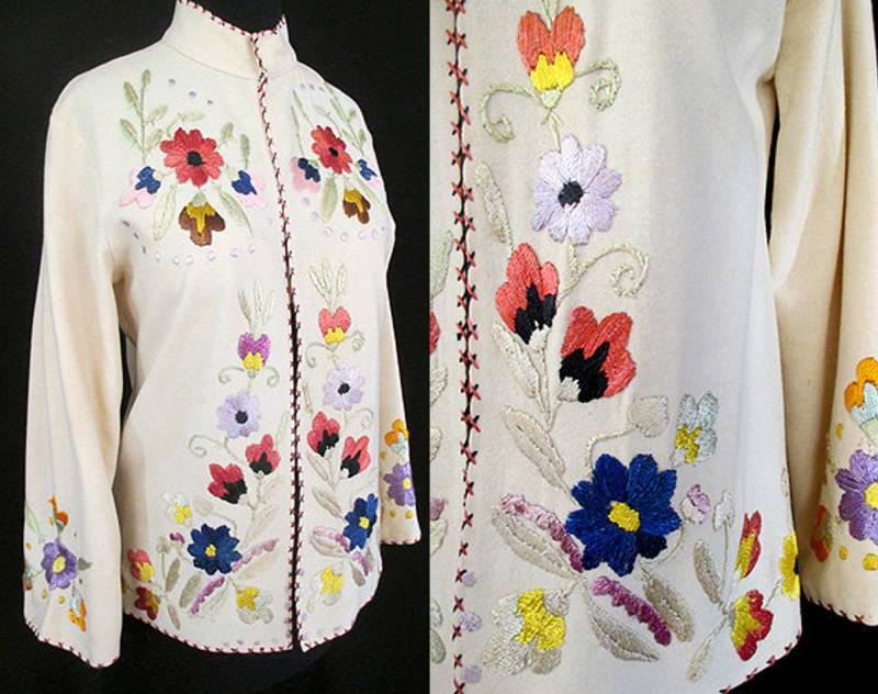 Exquisite 50Er Jahre Creme Wollfilz Jacke Mit Handstickerei in Seide Der Blumen Vintage Chic Größe Medium von wearitagain
