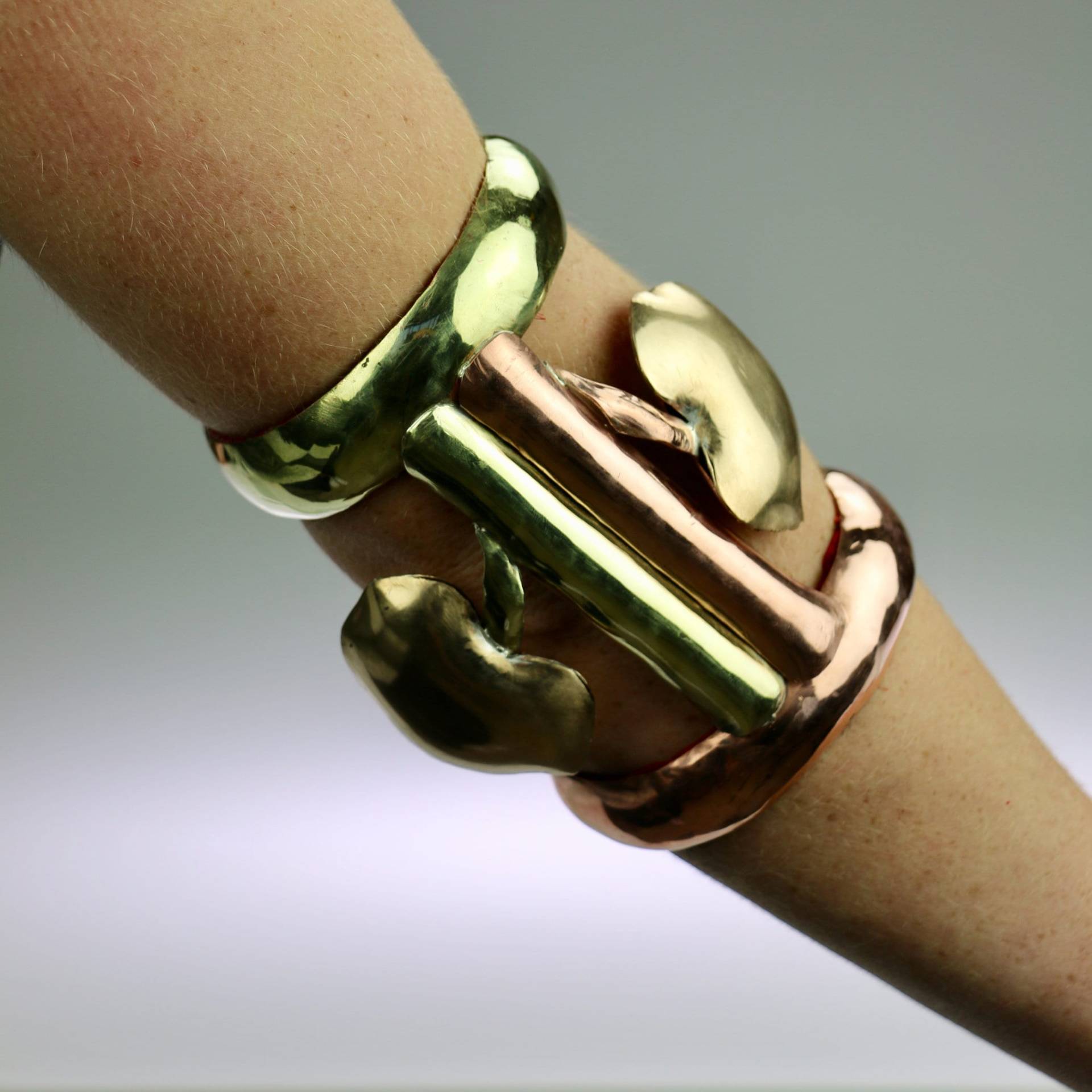Niere-Manschette Niere-Manschette von wearsomesculpture
