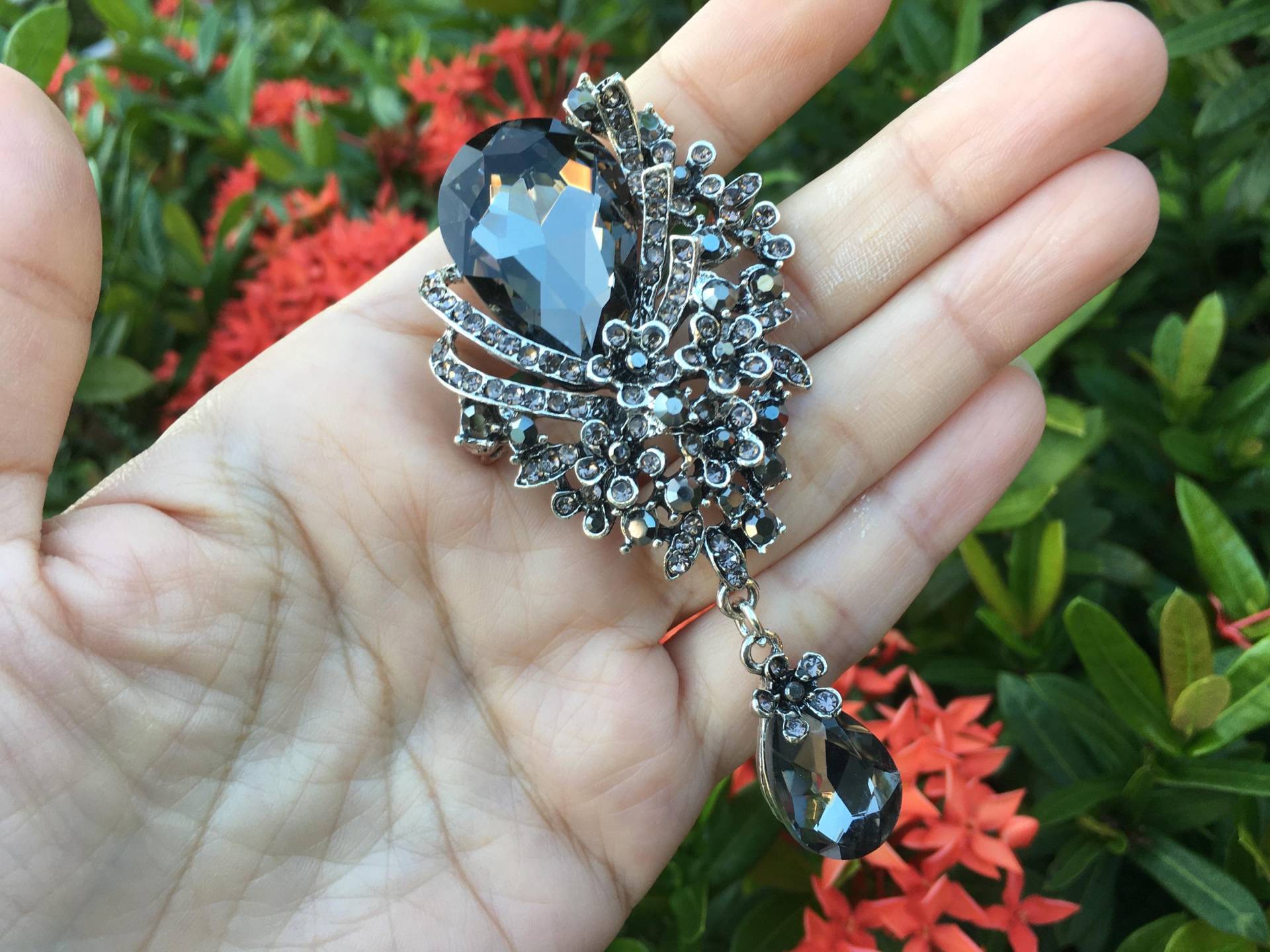 Mutter Des Bräutigams Geschenk, Schmuck Geschenk Für Sie, Gothic Brosche, Kristall Braut Schwarze Abschlussball Schmuck, Hochzeit Mutter Des Bräutigams Geschenk, Schmuck Geschenk Für Sie, Gothic Brosche, Kristall Braut Schwarze Abschlussball Schmuck, Hochzeit von weddingvalle