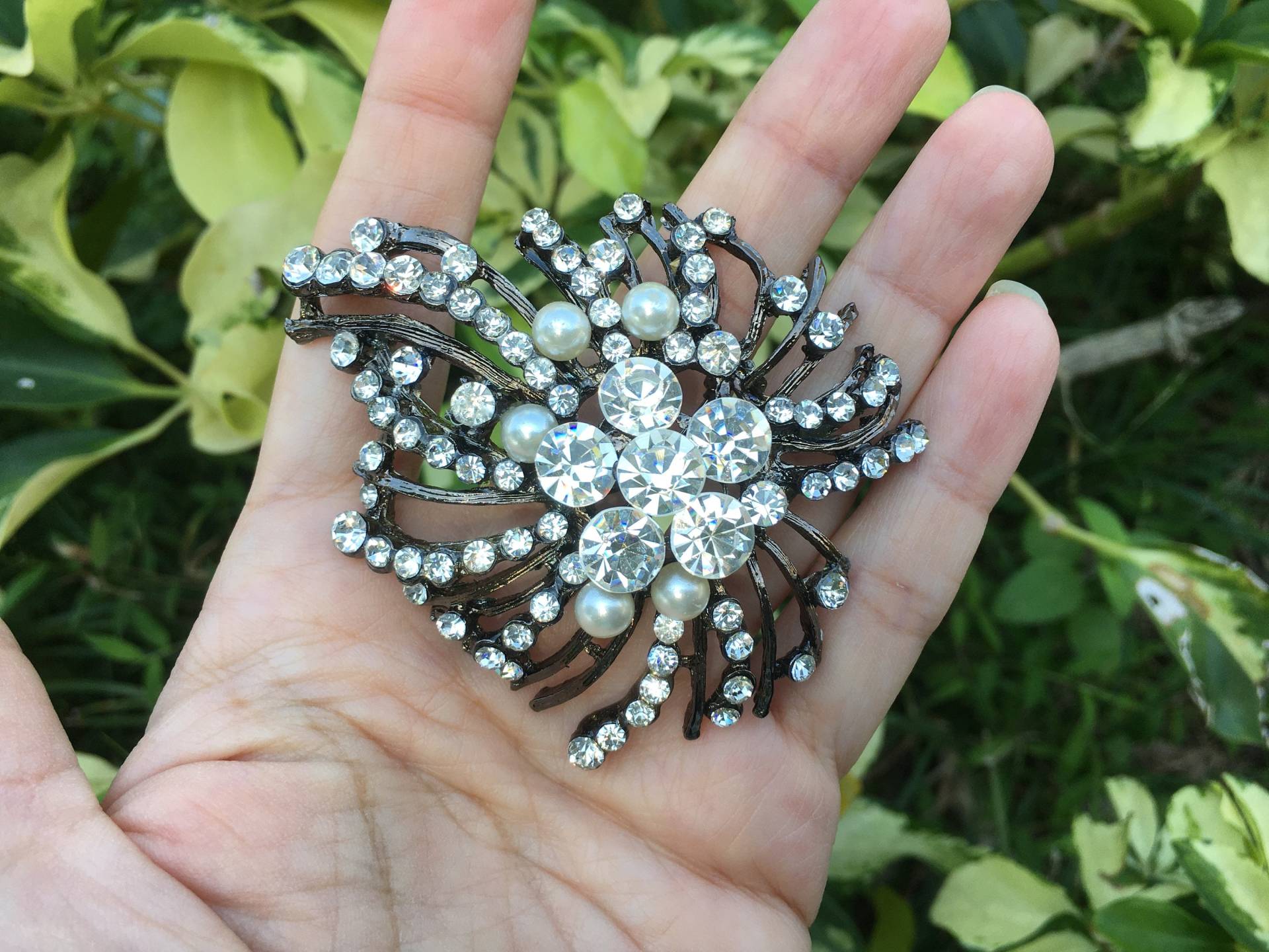 Sale - Schwarze Hochzeit Brautnadel, Schwarze Kristall Brosche, Swarovski Perle Diamant Strass Abschlussball Schmuck Sale - Schwarze Hochzeit Brautnadel, Schwarze Kristall Brosche, Swarovski Perle Diamant Strass Abschlussball Schmuck von weddingvalle