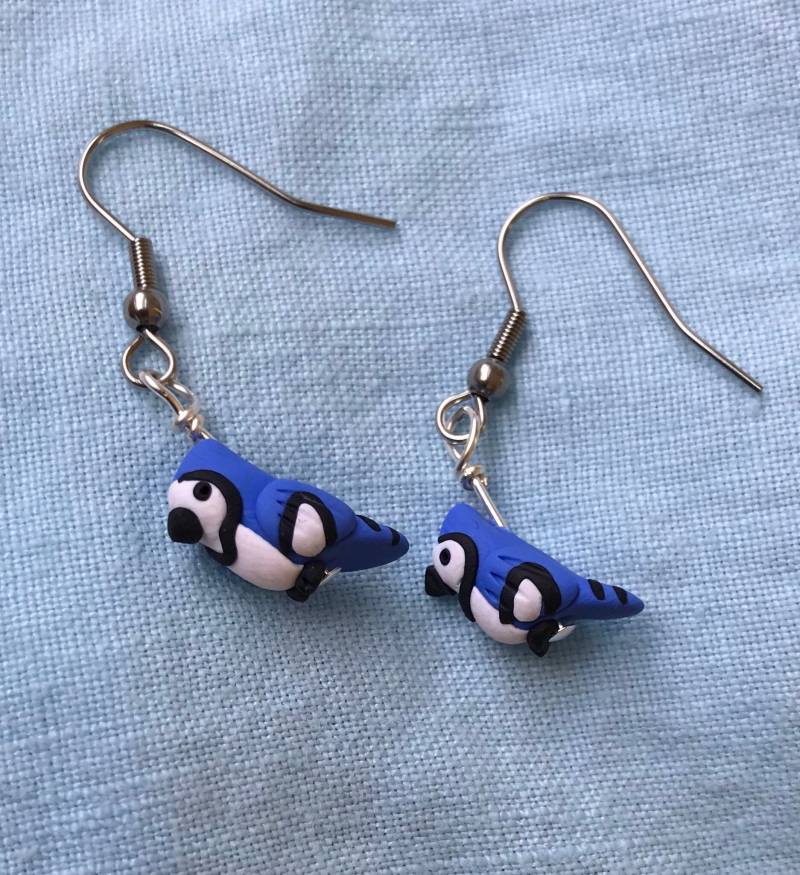 Blaue Jay Polymer Clay Vogel Ohrringe Edelstahl von weeones