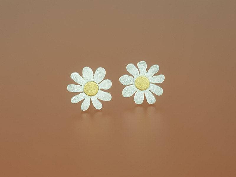 Blütenstecker Mit Feingoldpunkt Blütenstecker Mit Feingoldpunkt von weidenthaler