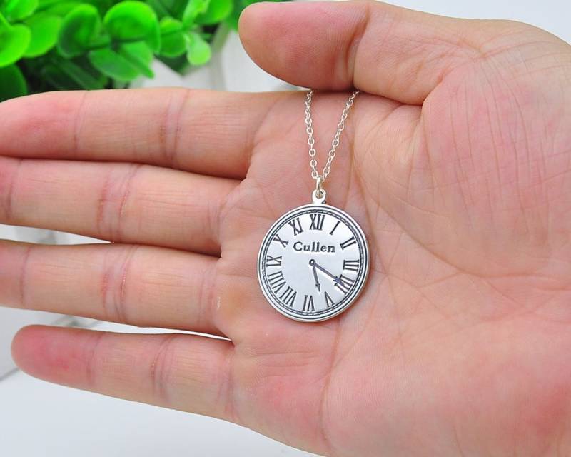 Christmas Time Memory Kette, Personalisierte Ihre Zeit Und Namen, Silber Halskette, Individuelle Gravur Scheibe, Tic Toc Uhr Geschenk von weimeiOrnaments