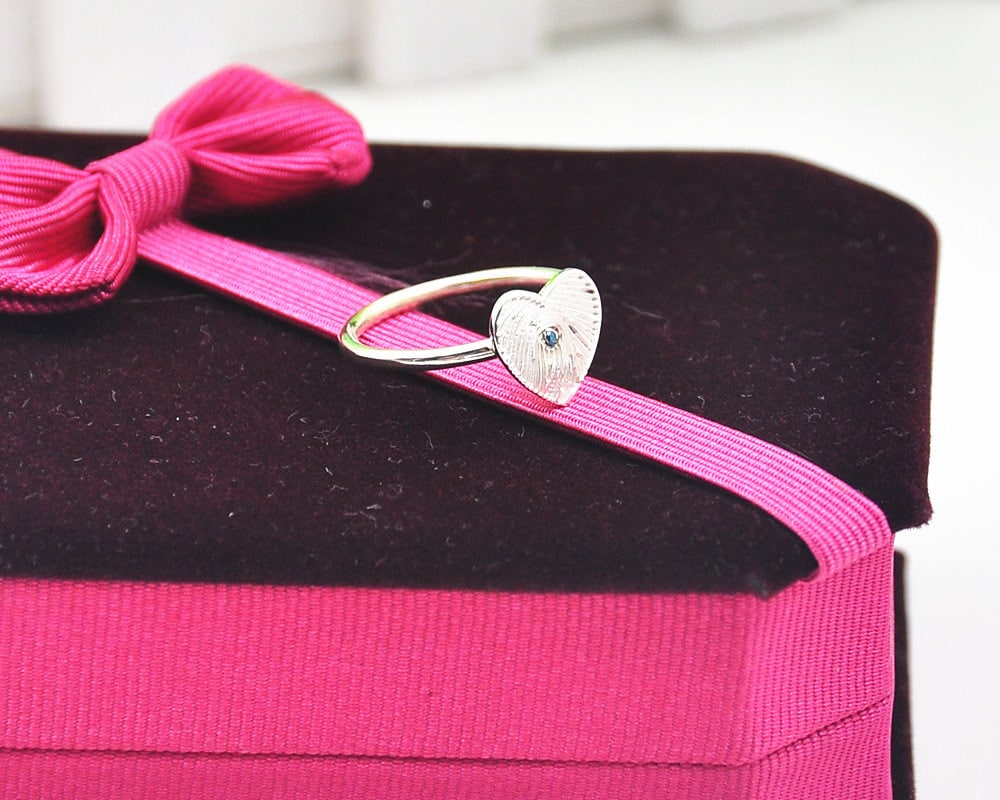 Gravieren Ihre Tatsächlichen Fingerabdruck-Ring, Sterling Silber-Herz-Ring, Personalisierte Birthstone Ring, Benutzerdefinierte Liebesring in Gravieren Ihre Tatsächlichen Fingerabdruck-Ring, Sterling Silber-Herz-Ring, Personalisierte Birthstone Ring, Benutzerdefinierte Liebesring in von weimeiOrnaments