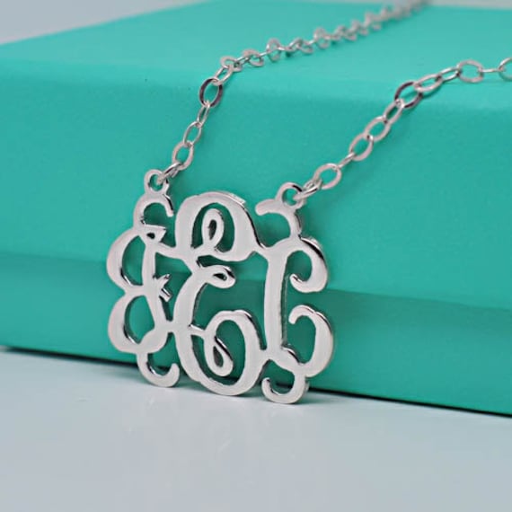 Monogramm Halskette 1, 25" Zoll Personalisierte Initialen - Sterling Silber 925 Anhänger von weimeiOrnaments