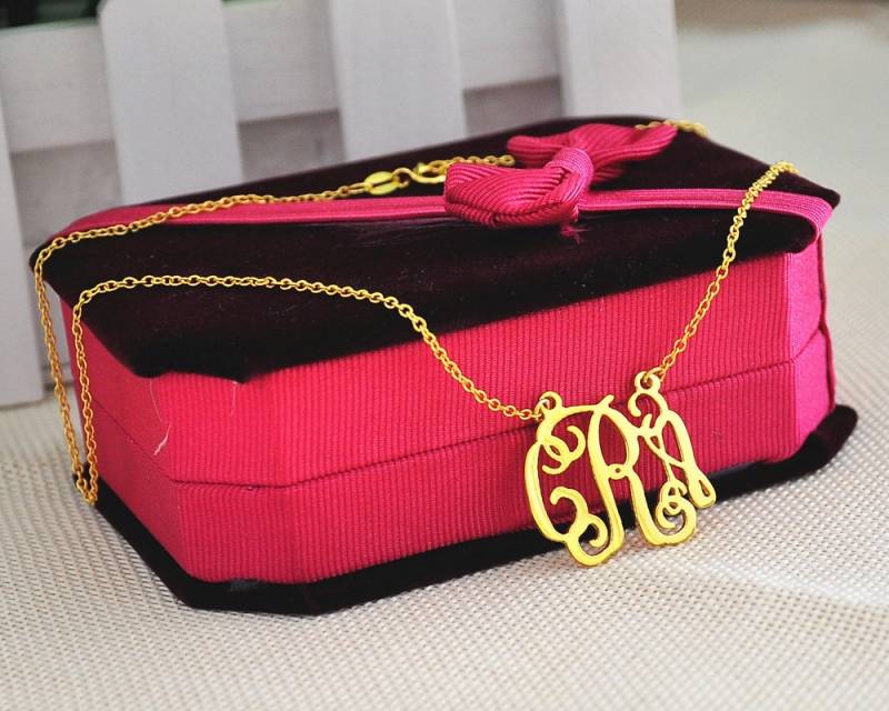 Monogramm Halskette Gold, Personalisierte 3 Erste, Edel Namenanhänger, Custom Design Schmuck, Memorial-Weihnachts-Geschenk von weimeiOrnaments