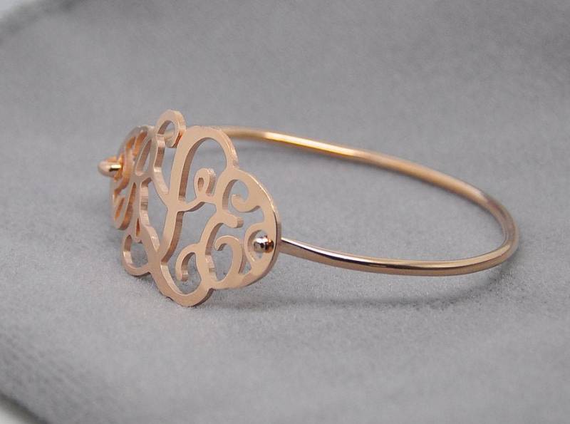 Rose Gold Personalisierte Monogramm Armband Armreif Dünnes Drahtband, 3 Initial Armband, Benutzerdefinierte Name Armreif, Weihnachtsgeschenk von weimeiOrnaments
