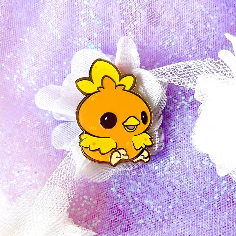 Torchic Shiny Enamel Pin von weishiart