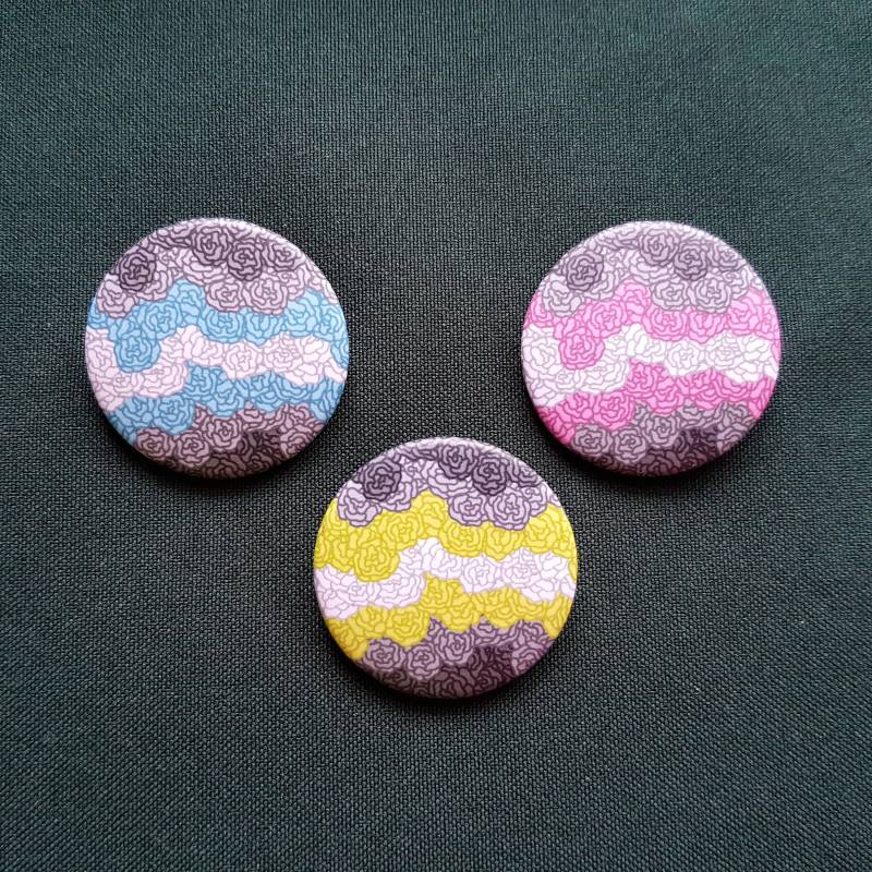 Flower Pride Flag Button - Demiboy Demigirl Demigender von weissmachtbunt