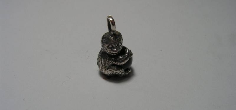 Faultier Anhänger Mit Schwarzem Onyx Und Sterling Silber von westernmountain