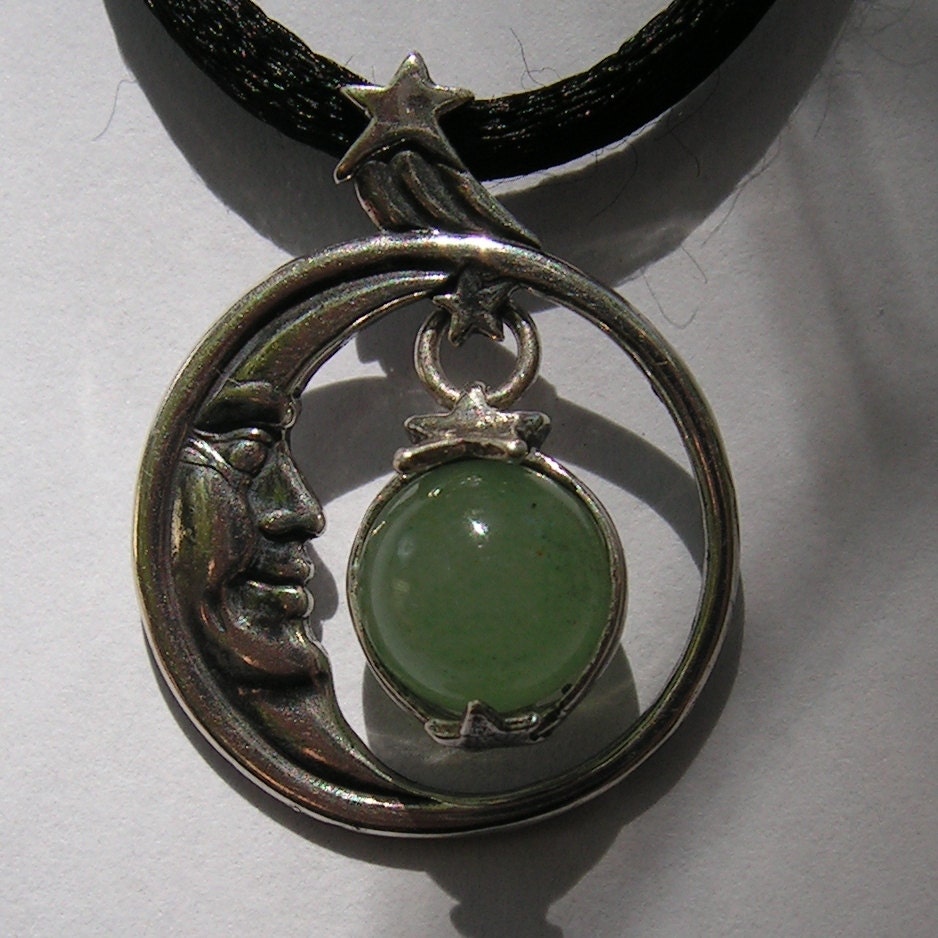 Mond-Gesicht Und Stern-Anhänger Mit Aventurin in Sterling Silber Mond-Gesicht Und Stern-Anhänger Mit Aventurin in Sterling Silber von westernmountain