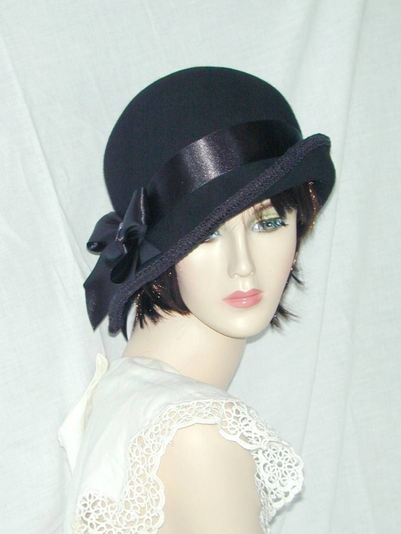 1920S Cloche Hat Nach Kundenwunsch 1920S Cloche Hat Nach Kundenwunsch von whimsandbrims