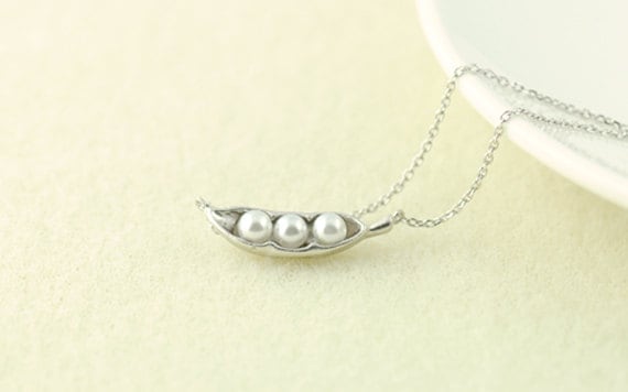 Erbsenschote Halskette in Silber von whimsyandmagic