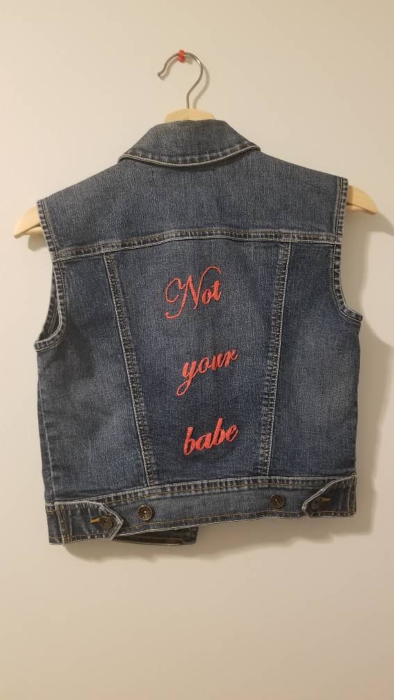 Hand Bestickt Jean Weste Hand Bestickt Jean Weste von whiskeyandwit