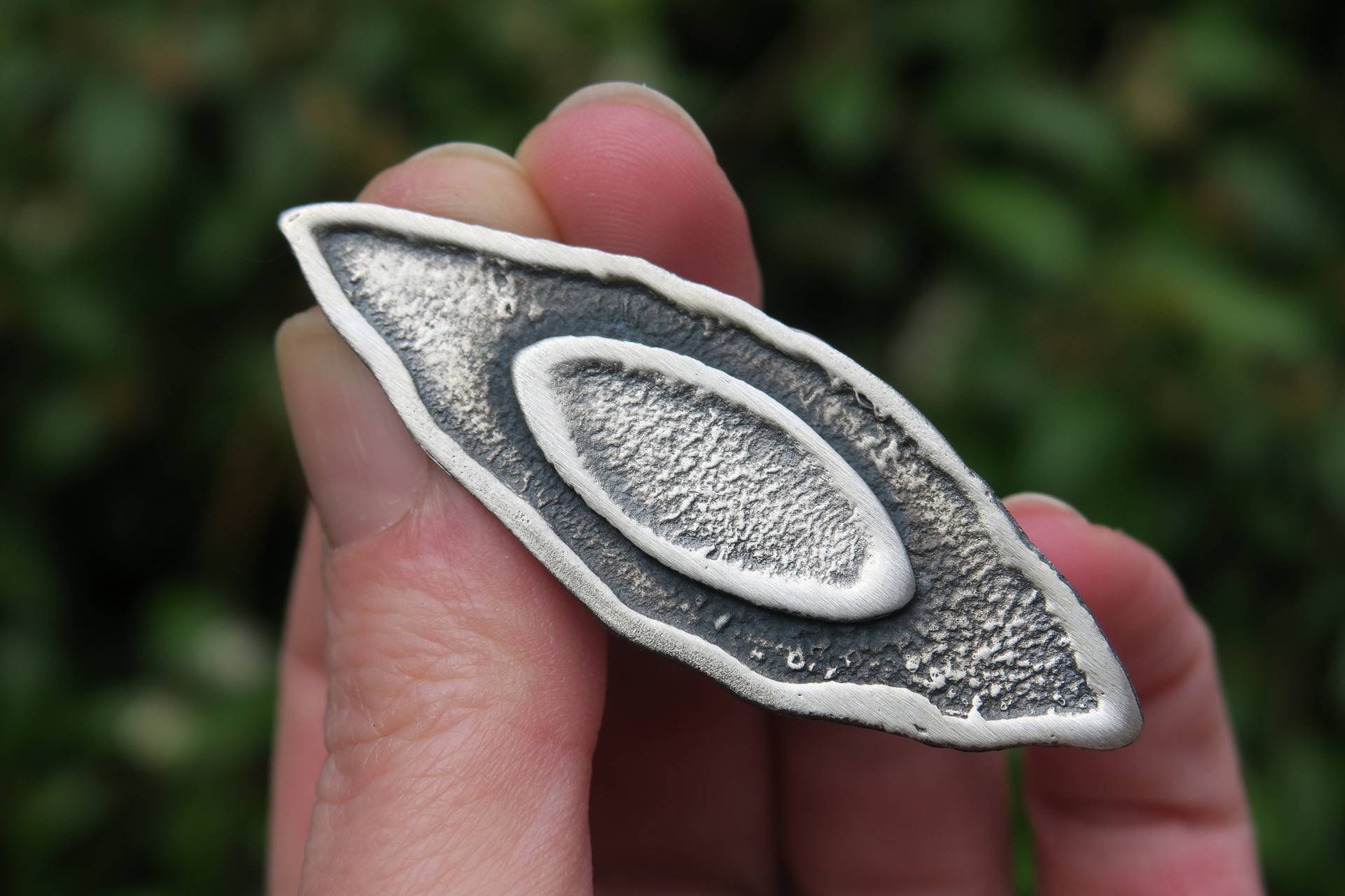 Statement Anhänger Sterling Silber Schmuck Rohsilber Halskette Handgefertigter Statement Anhänger Sterling Silber Schmuck Rohsilber Halskette Handgefertigter von whiteamberstudio